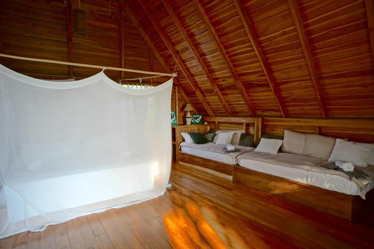 Calamocha Lodge Playa Santa Teresa  ภายนอก รูปภาพ